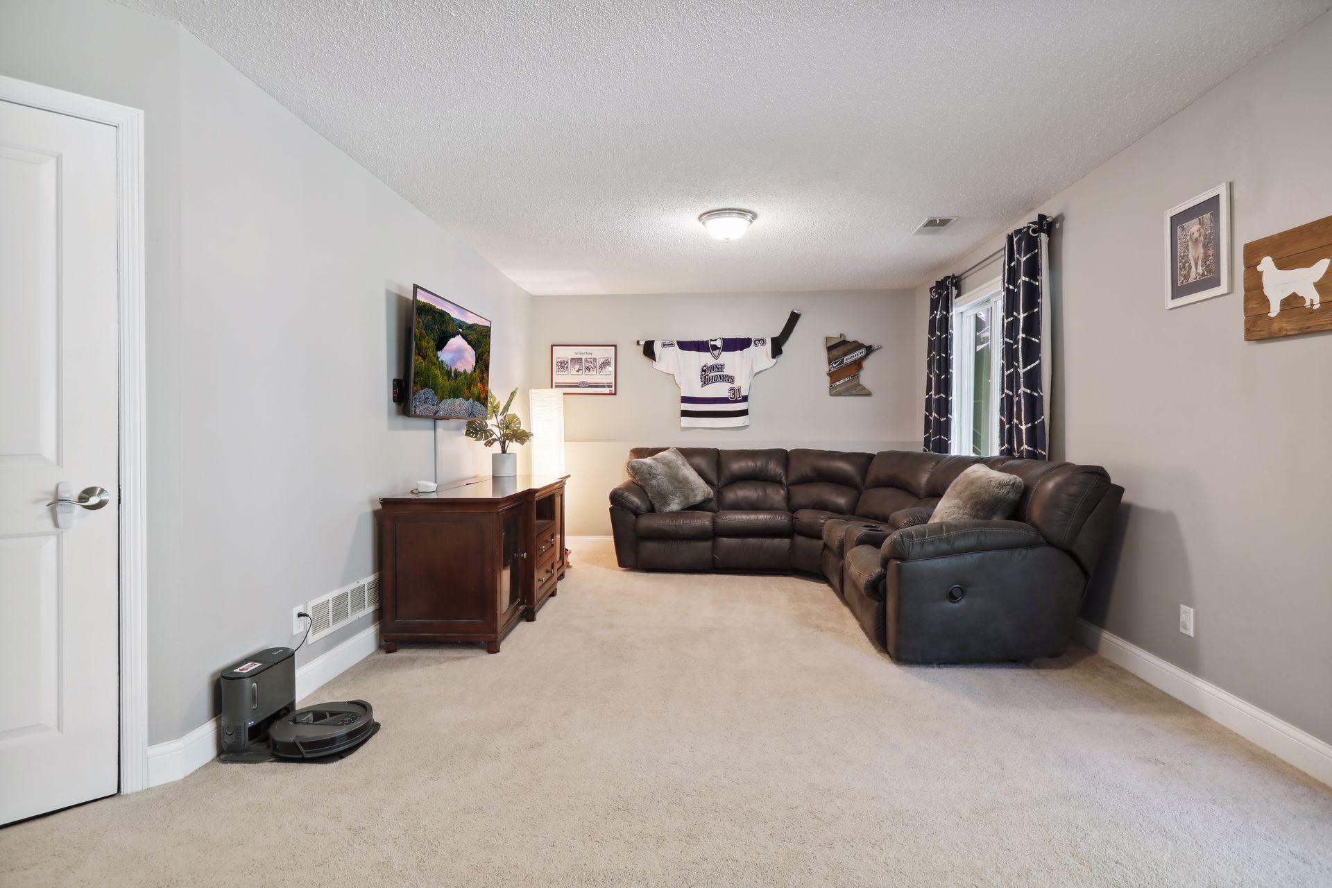 2188 Grimm Road Chaska, MN 55318 - Photo 26 of 50 Gallery Image 26