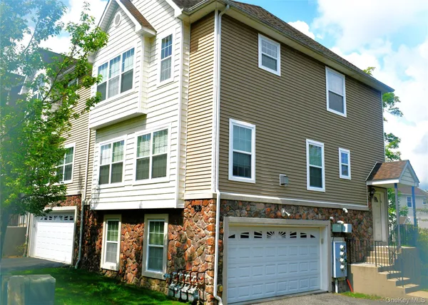 $490,000 | 26 Silas Seaman Street, Unit 85, Monroe, NY 10950