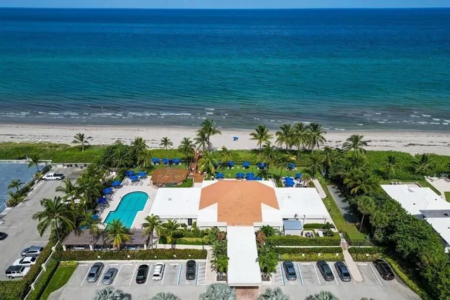 a view of yard with outdoor space