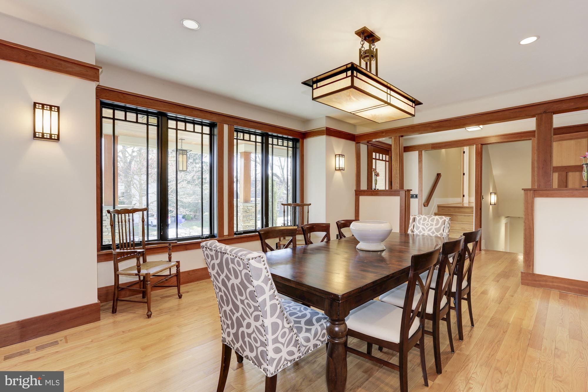 5631 Newington Road Bethesda, MD 20816 - Photo 26 of 96 Spacious dining room could be living room as well