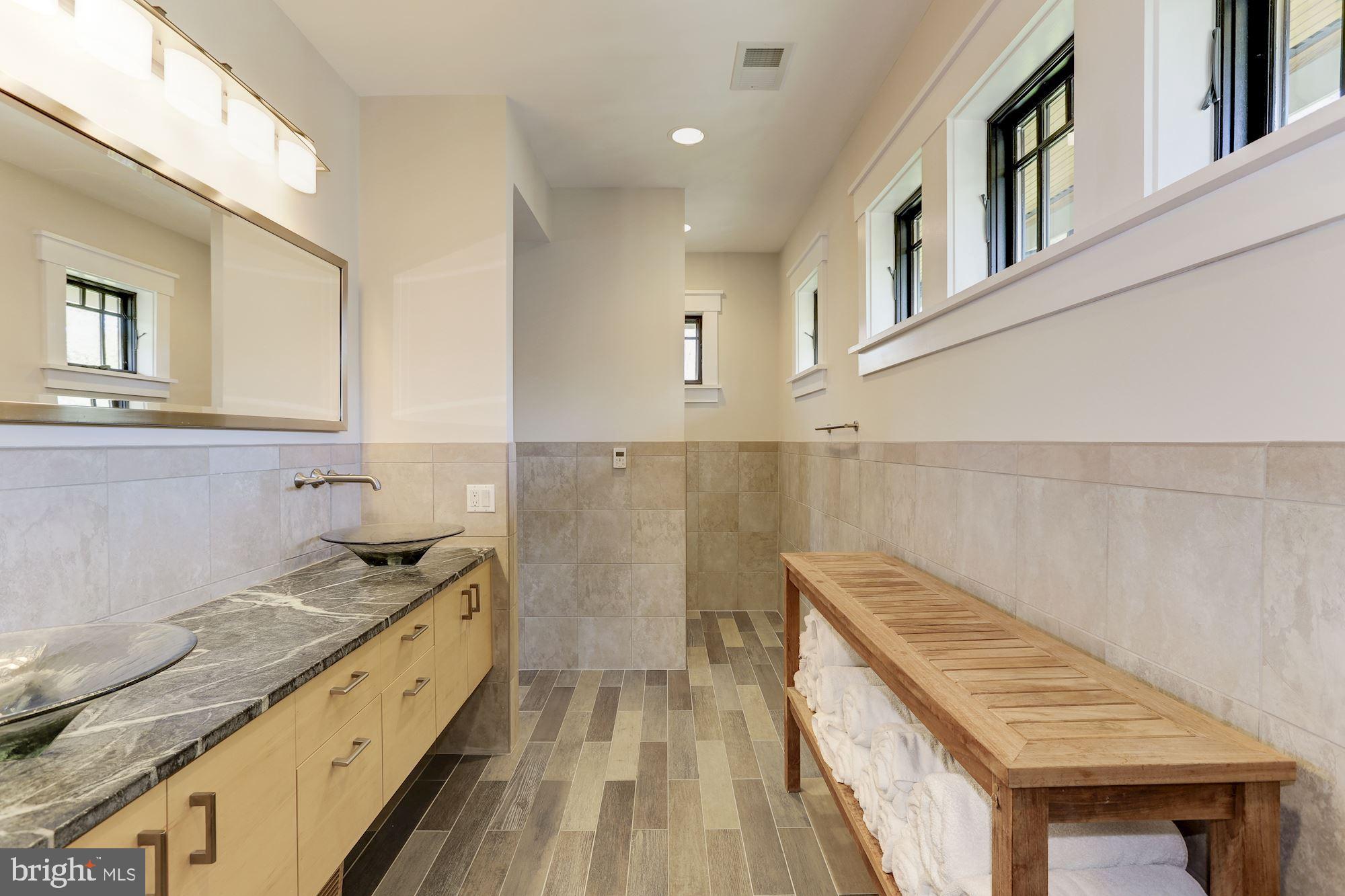 5631 Newington Road Bethesda, MD 20816 - Photo 42 of 96 Primary bath