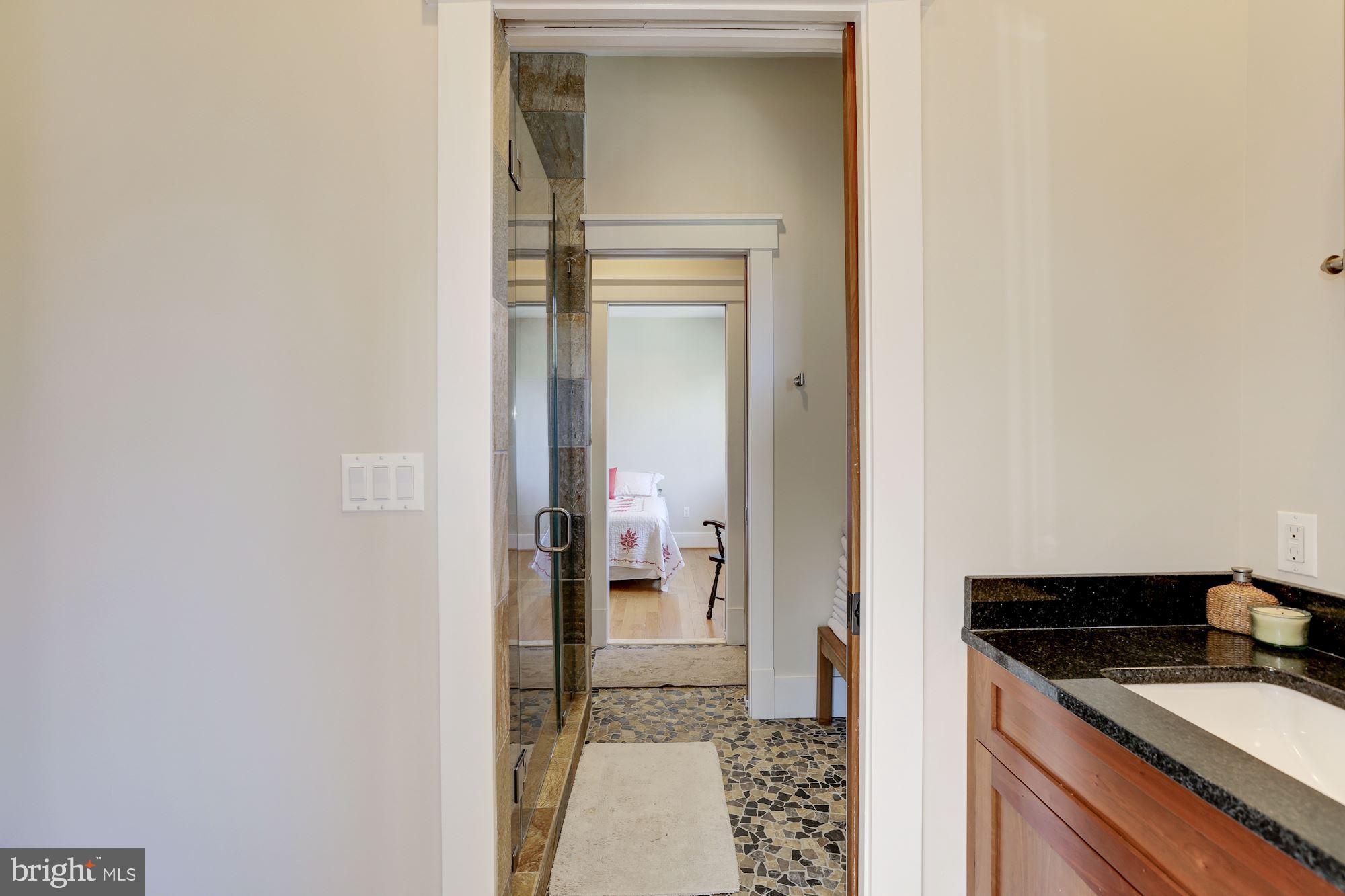 5631 Newington Road Bethesda, MD 20816 - Photo 56 of 96