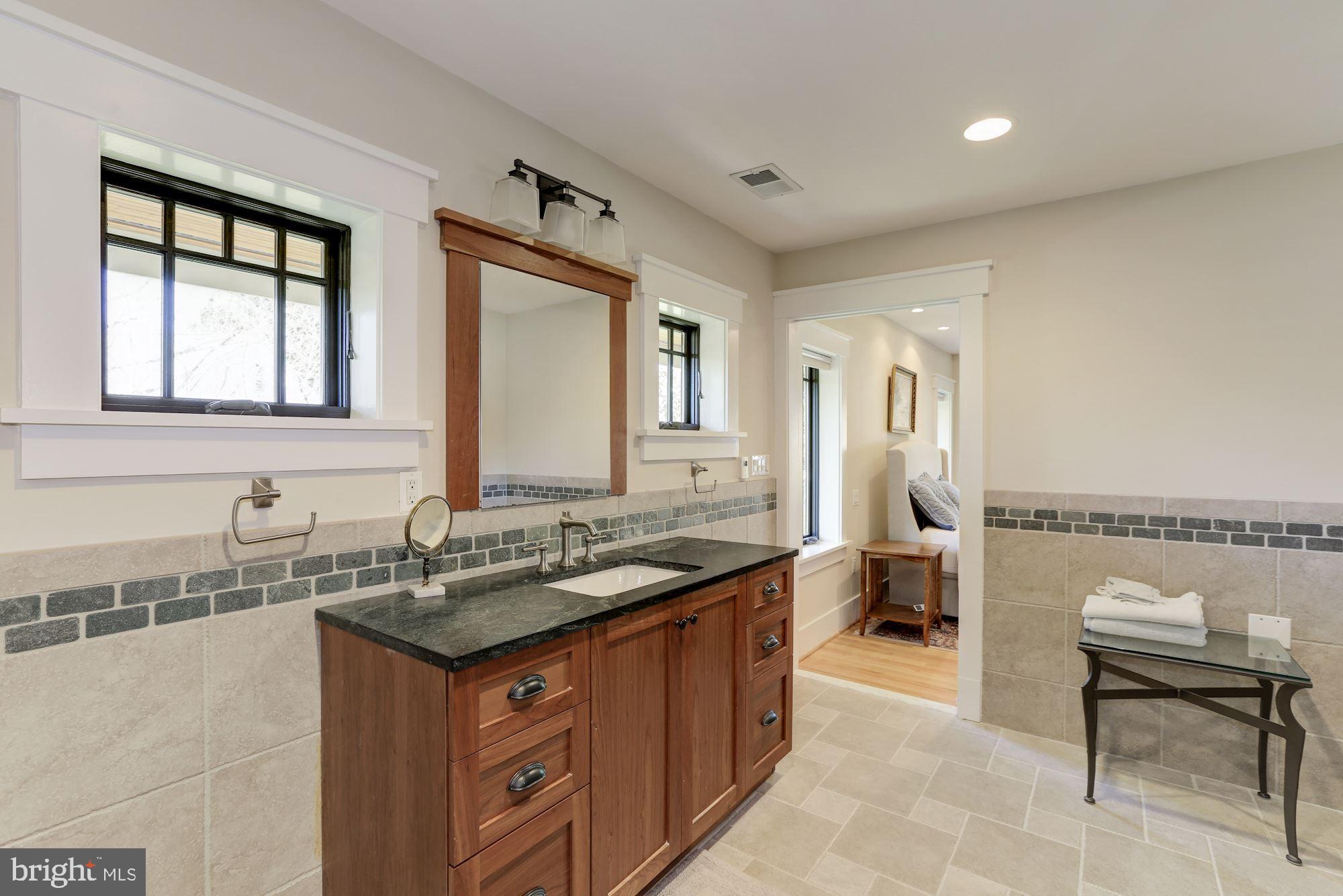 5631 Newington Road Bethesda, MD 20816 - Photo 66 of 96