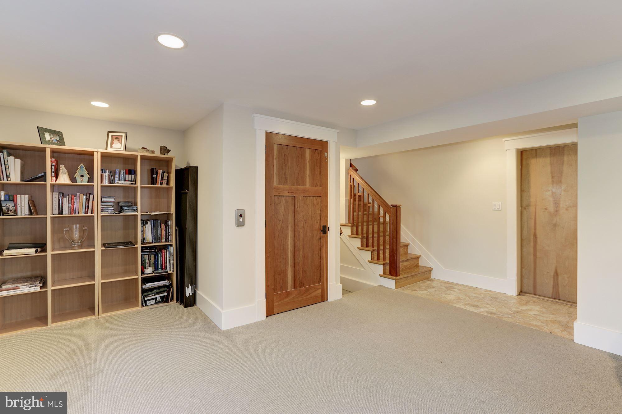 5631 Newington Road Bethesda, MD 20816 - Photo 73 of 96