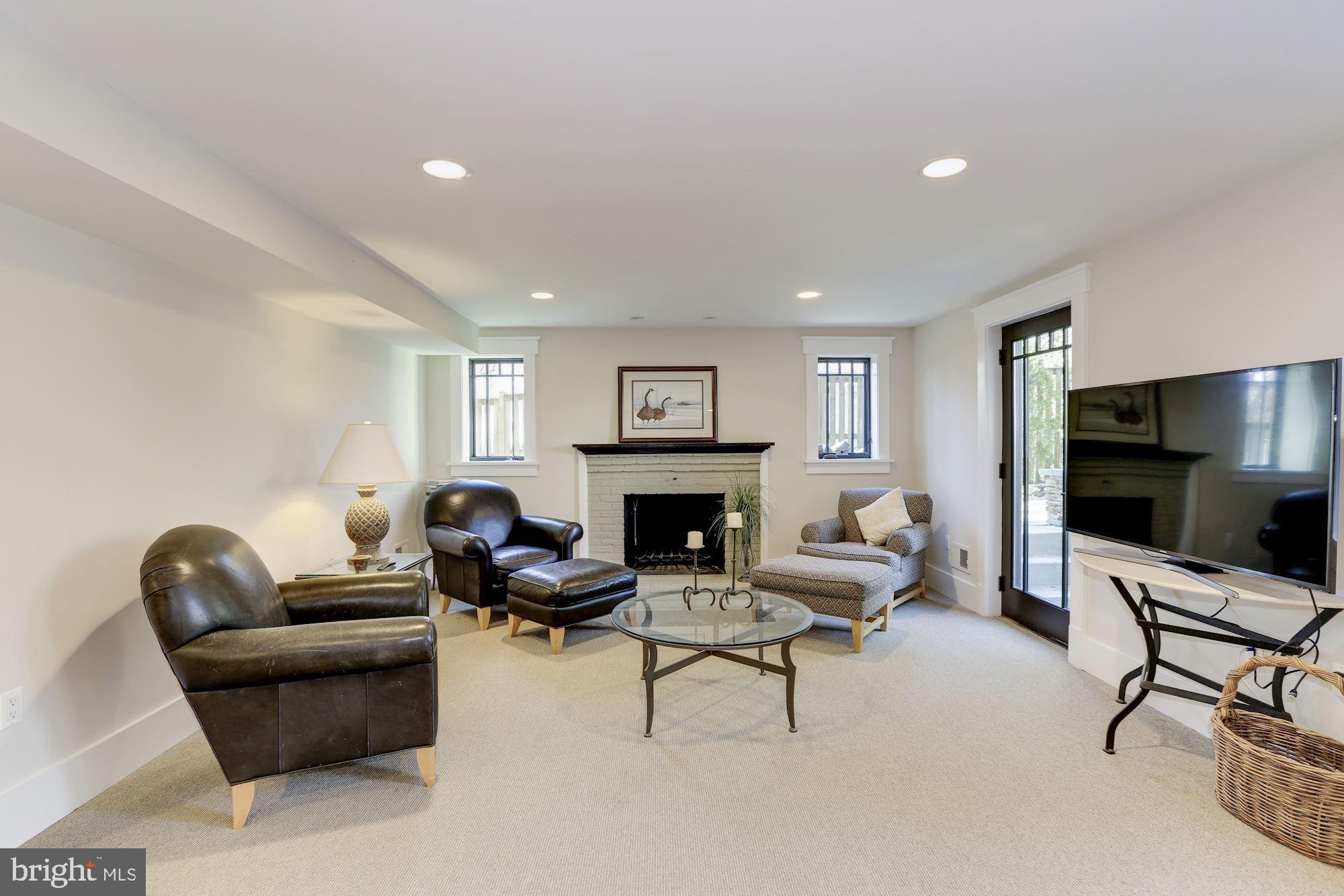 5631 Newington Road Bethesda, MD 20816 - Photo 74 of 96