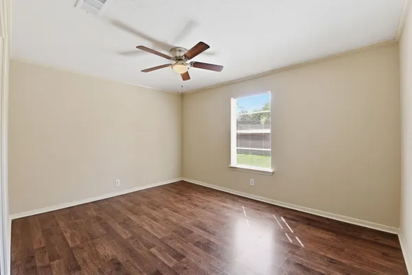 $2,600 | 9052 Zapata Way, Willis, TX 77378