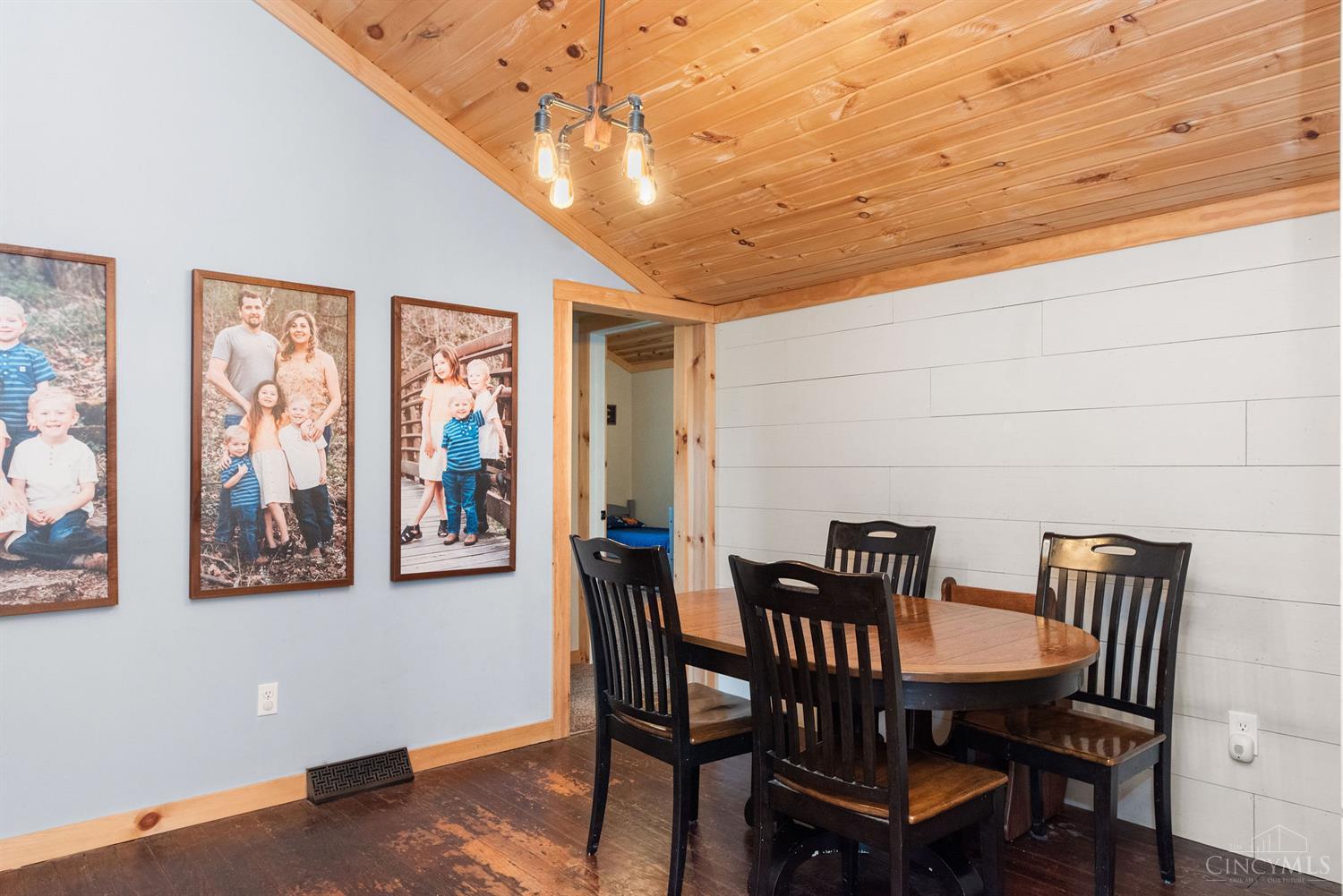 475 Apple Road Amelia, OH 45102 - Photo 20 of 35 Gallery Image 20