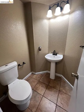 $3,100 | 4525 Waterford Way, Oakley, CA 94561