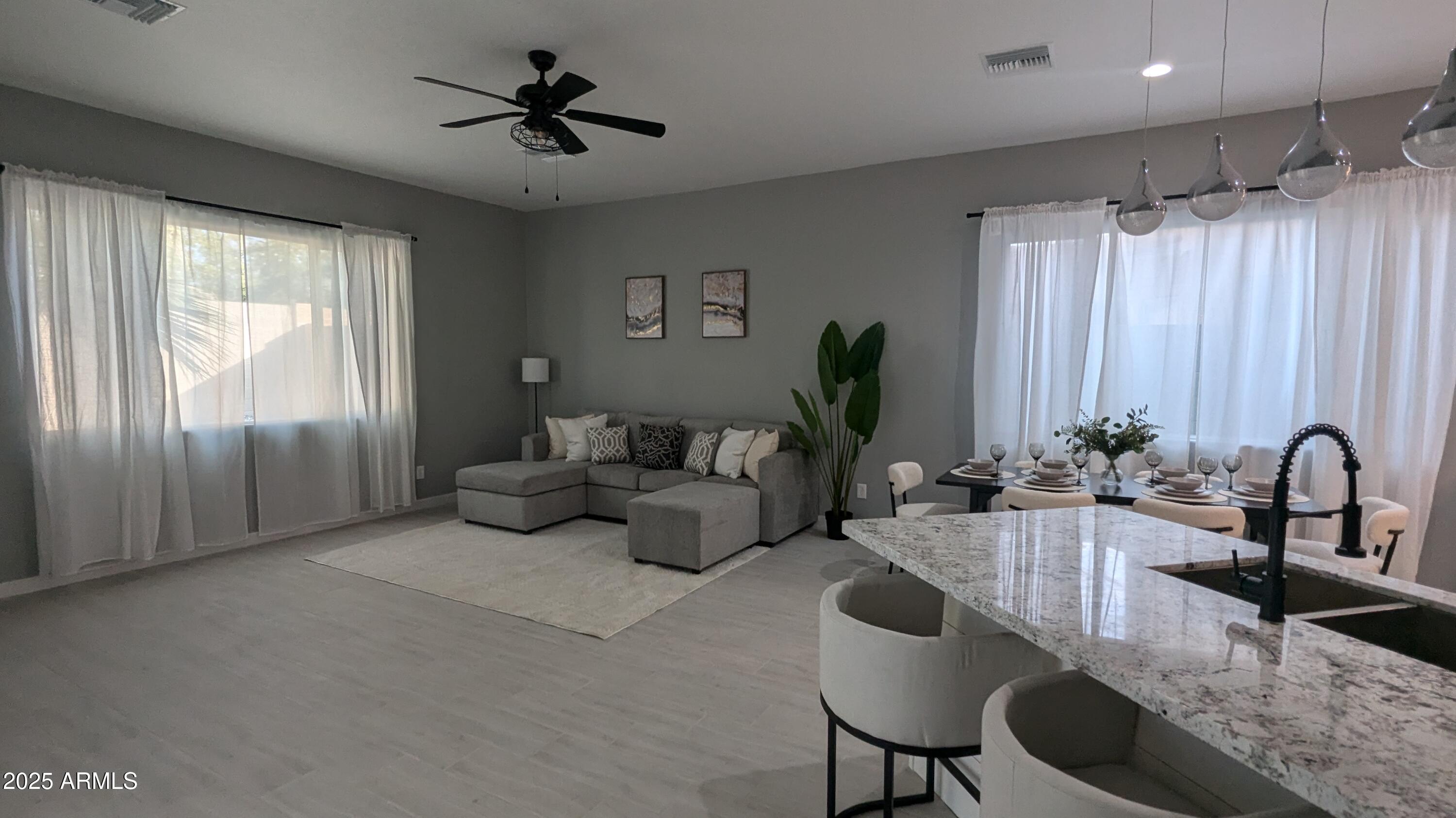 7517 North 86th Avenue Glendale, AZ 85305 - Photo 17 of 44 PXL_20250330_234102746