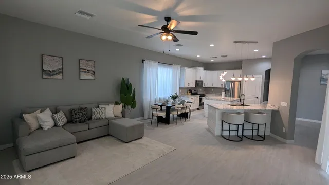 $8,970 | 7517 North 86th Avenue, Glendale, AZ 85305