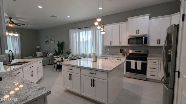 $7,970 | 7517 North 86th Avenue, Glendale, AZ 85305