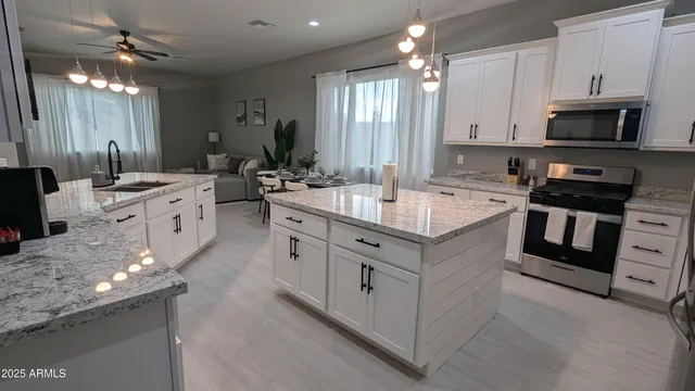 $8,970 | 7517 North 86th Avenue, Glendale, AZ 85305