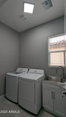 $8,970 | 7517 North 86th Avenue, Glendale, AZ 85305