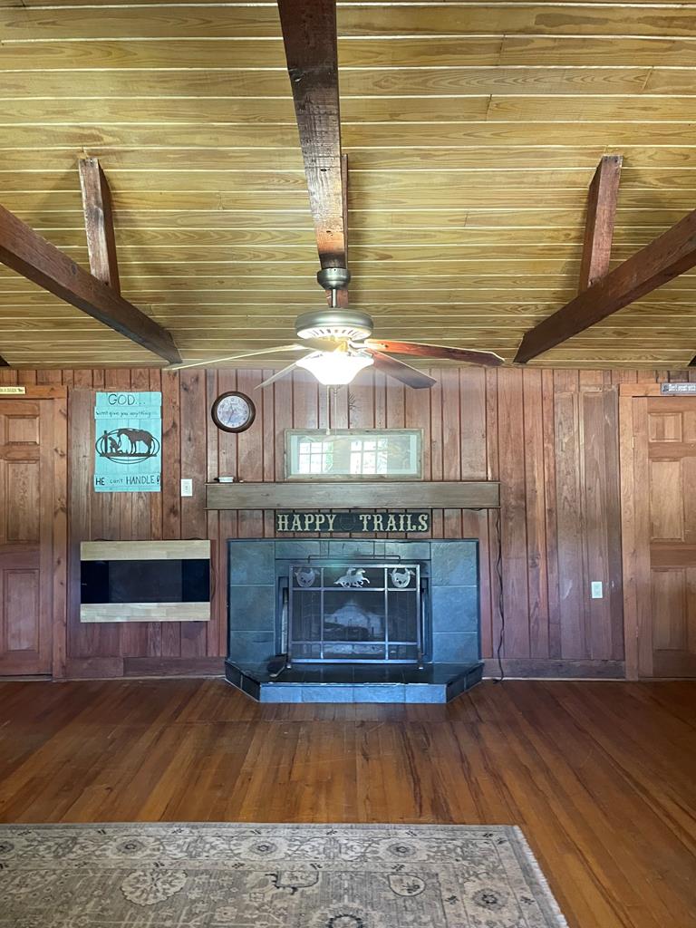 13 Lakeridge Road Seale, AL 36875 - Photo 3 of 24 a view of a fireplace with an empty space