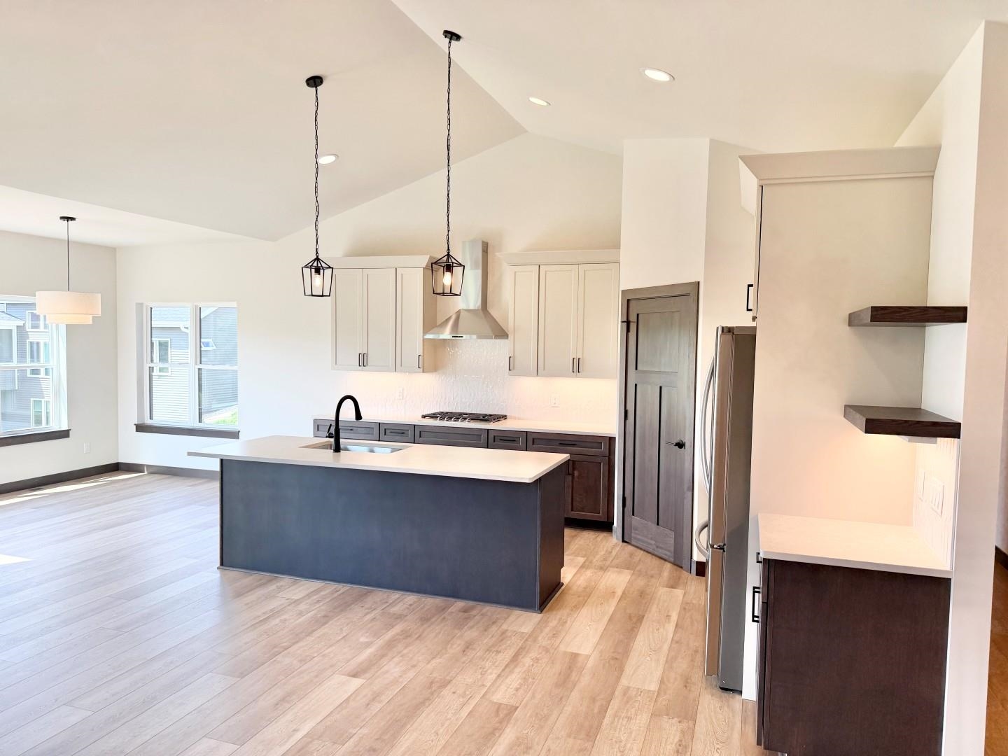 477 Foxfield Road Oregon, WI 53575 - Photo 7 of 50