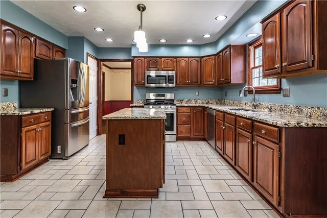 $500,000 | 238 Cumberland Drive, Seven Fields, PA 16046