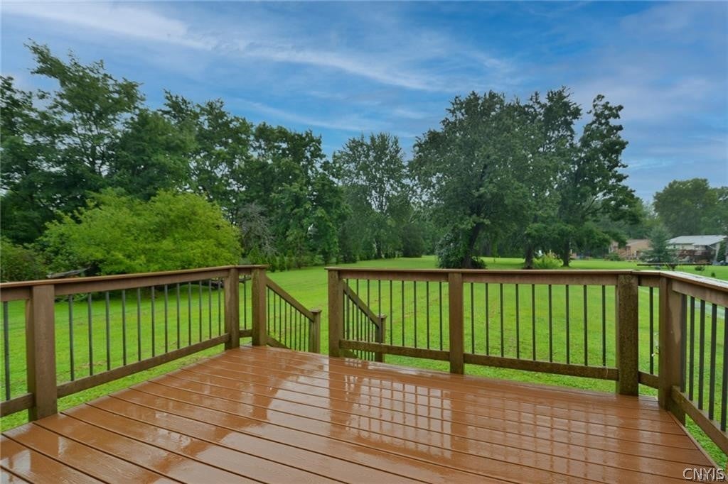 5884 Gillette Road Cicero, NY 13039 - Photo 33 of 38 Gallery Image 33