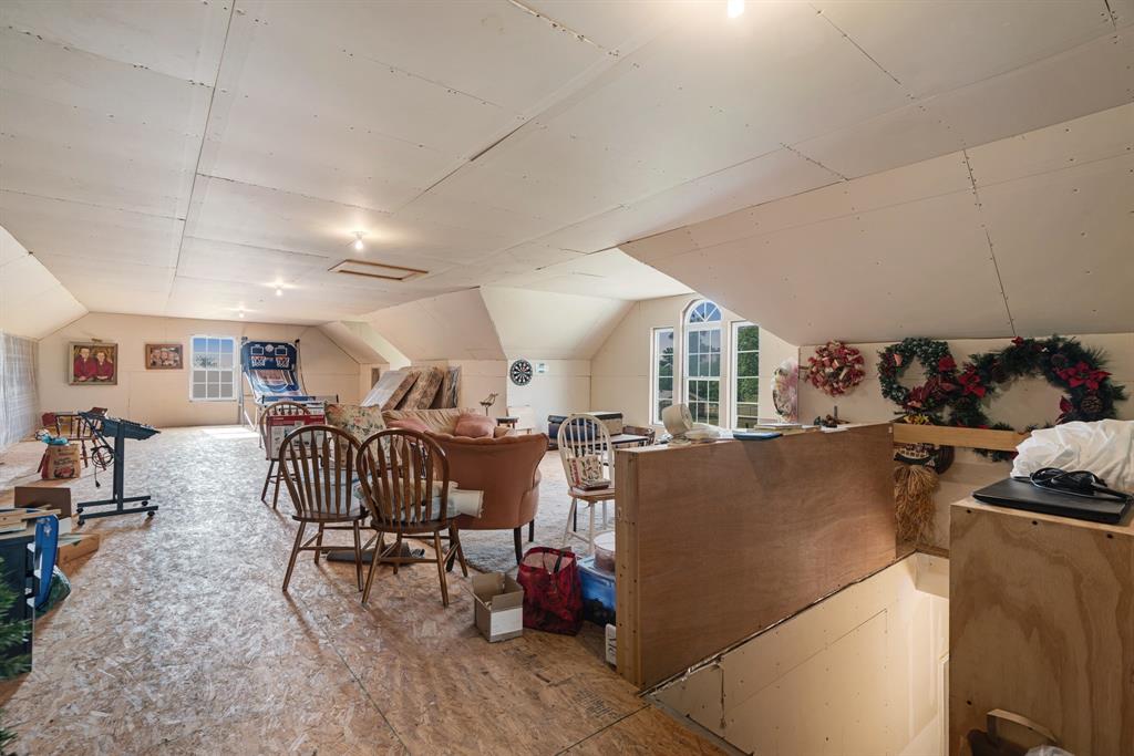 6150 Old Clarksville Road Reno, TX 75462 - Photo 19 of 36 Upstairs - 1700 sf unfinished bonus area