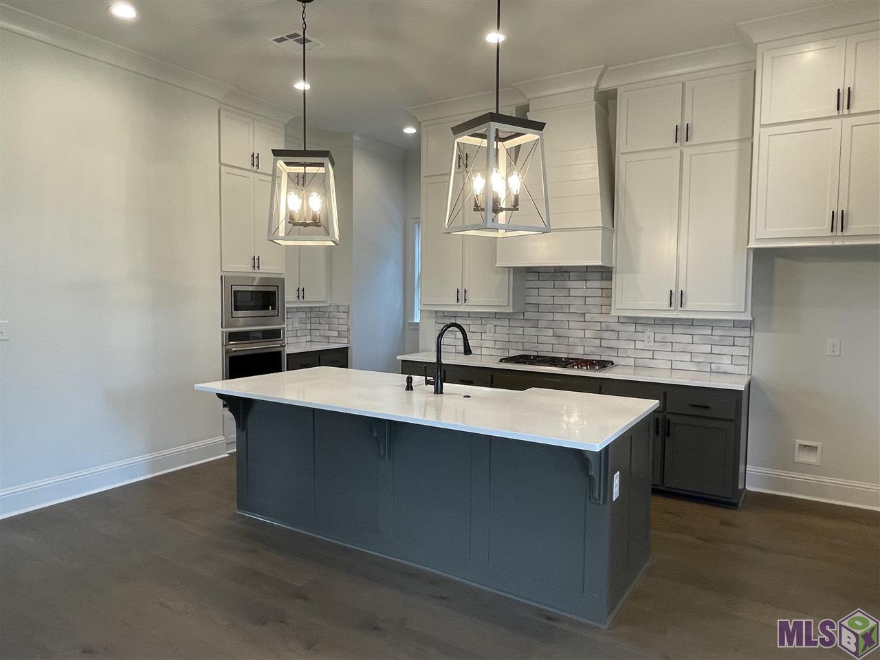 2226 Rouzan Avenue Baton Rouge, LA 70808 - Photo 5 of 17 2226 ROUZAN AVE