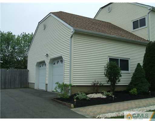 19 La Valencia Road Old Bridge, NJ 08857 - Photo 1 of 1 Gallery Image 1