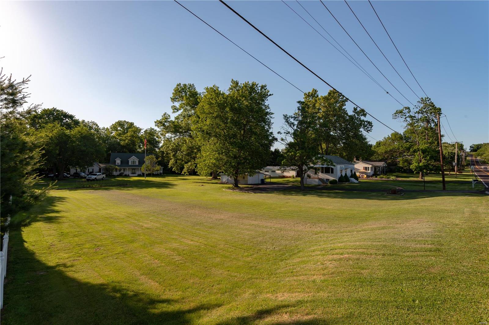 6125 Kerth Road St. Louis, MO 63128 - Photo 3 of 18 Gallery Image 3