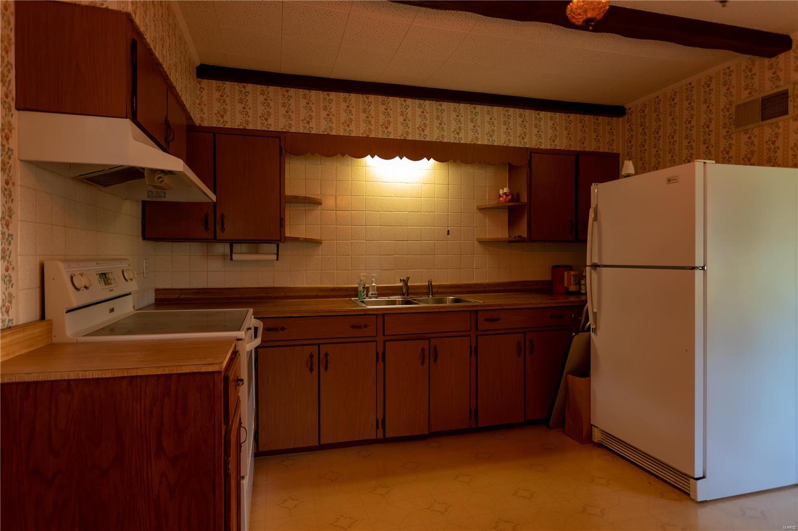 6125 Kerth Road St. Louis, MO 63128 - Photo 5 of 18 Gallery Image 5