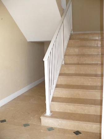 206 Lower Matecumbe Road Key Largo, FL 33037 - Photo 7 of 12 Stairwell