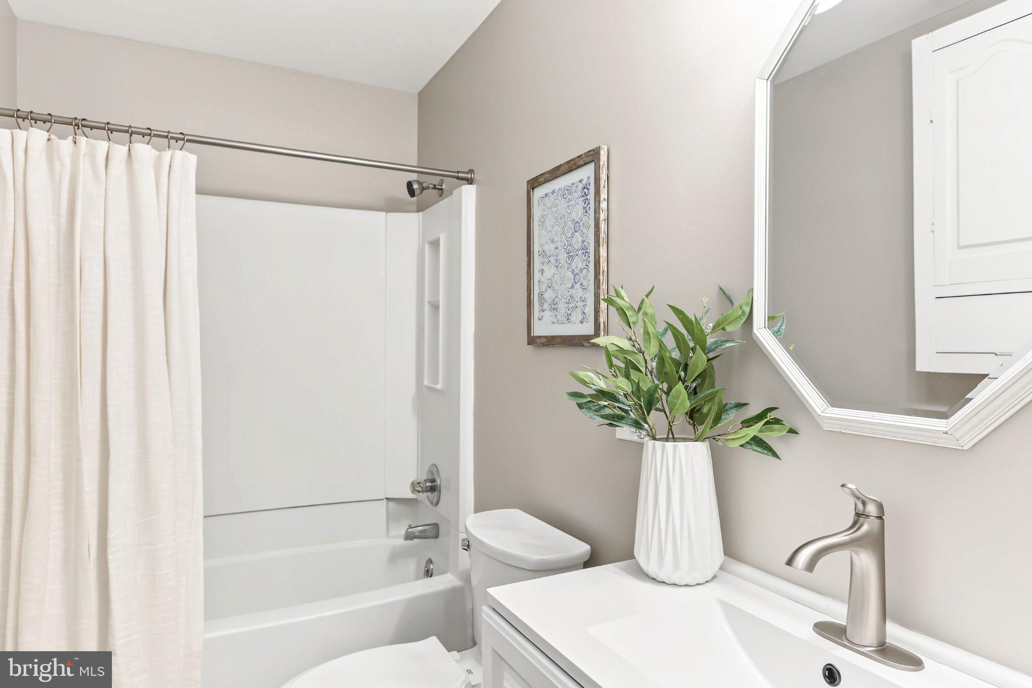 30 Buttonwood Drive Lititz, PA 17543 - Photo 16 of 35 Gallery Image 16