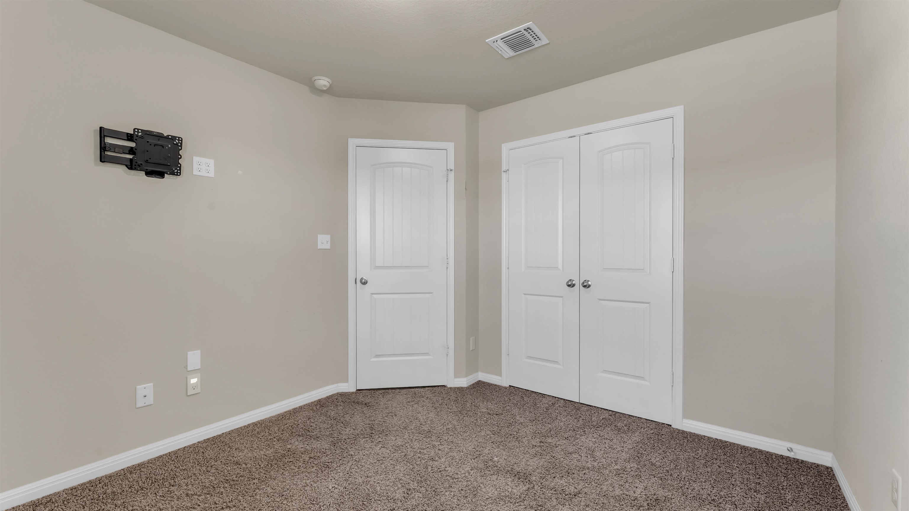 100 Pepper Mill Loop Burnet, TX 78611 - Photo 25 of 27 3rd bedroom