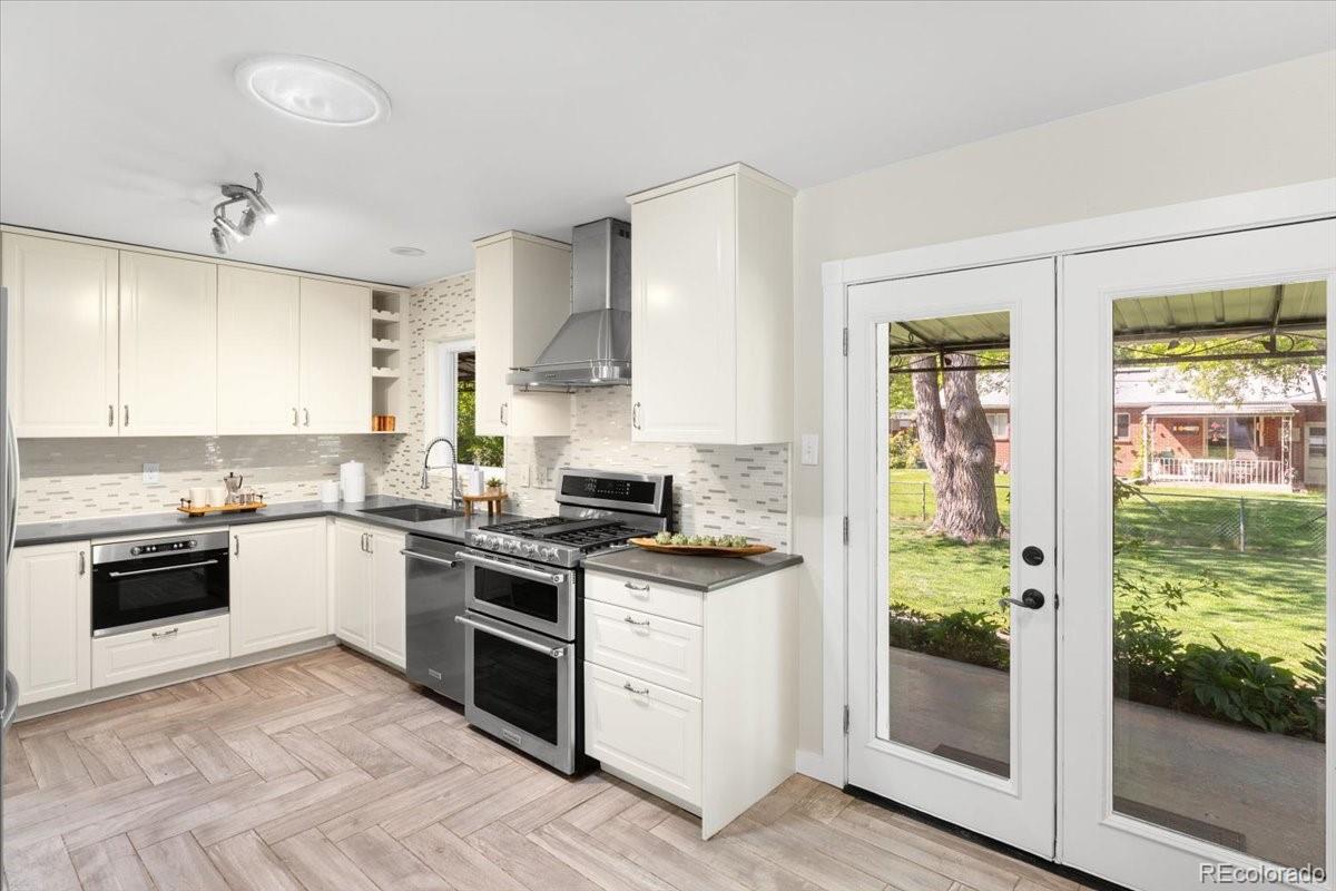 6314 Brooks Drive Arvada, CO 80004 - Photo 12 of 50