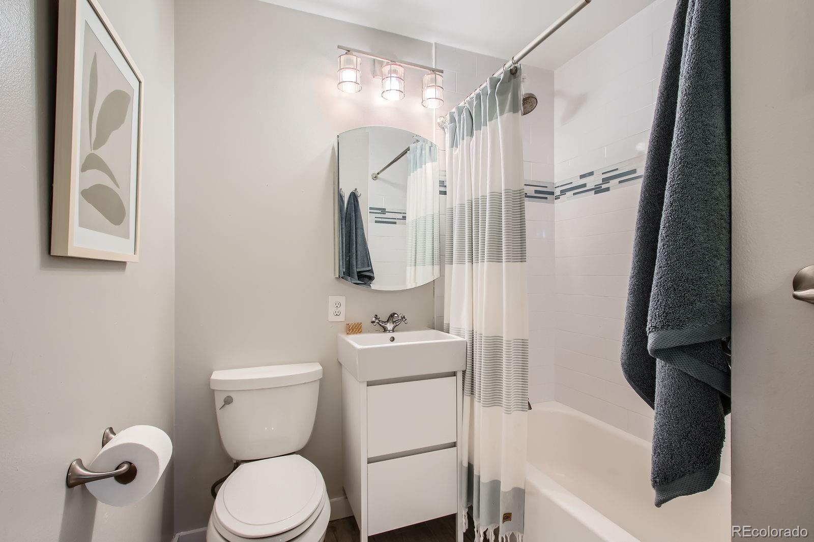 6314 Brooks Drive Arvada, CO 80004 - Photo 8 of 50