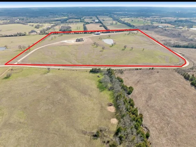 $1,865,000 | 2106 County Road, Paris, TX 75462