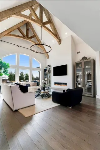 $1,865,000 | 2106 County Road, Paris, TX 75462