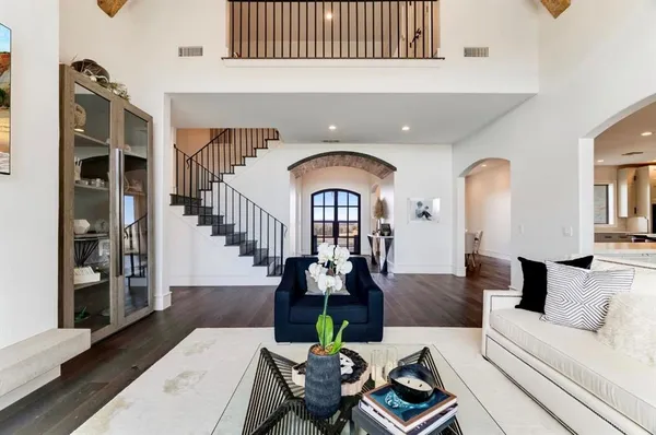 $1,865,000 | 2106 County Road, Paris, TX 75462