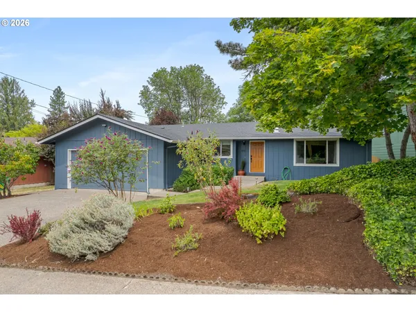 $499,000 | 911 Snell Street, Eugene, OR 97405