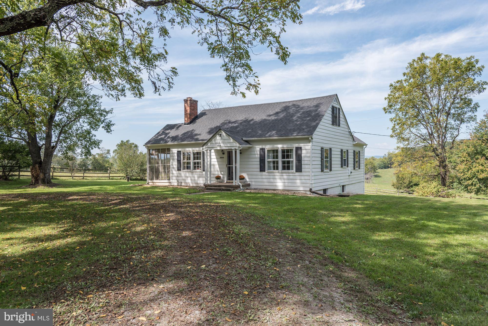 38696 Hughesville Road Hamilton, VA 20158 - Photo 3 of 30 Exterior (Front)