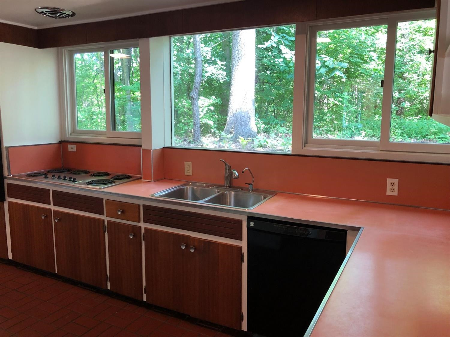 910 Sunset Road Ann Arbor, MI 48103 - Photo 6 of 32 Photo 6