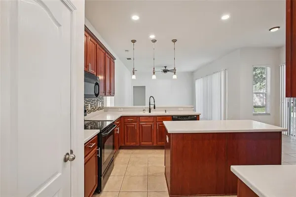 $479,999 | 1804 Prairie Grass Lane, Valrico, FL 33594