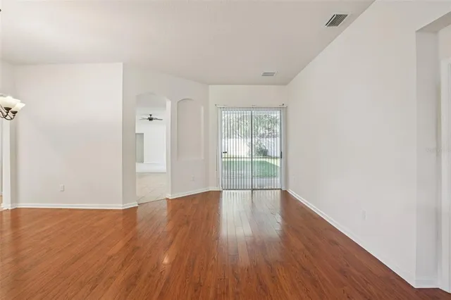 $499,900 | 1804 Prairie Grass Lane, Valrico, FL 33594