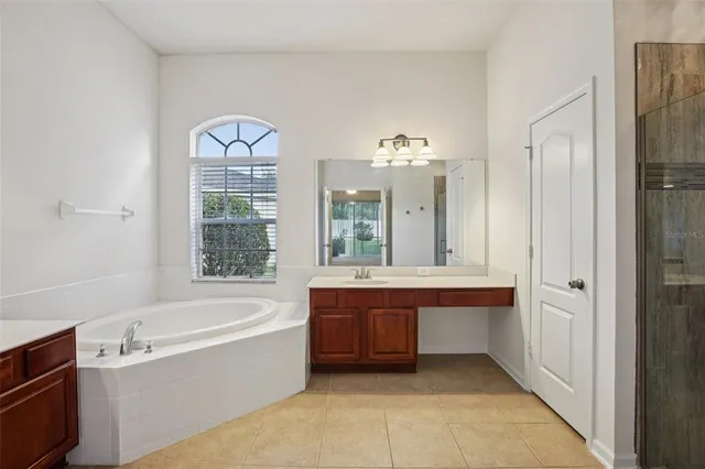 $499,900 | 1804 Prairie Grass Lane, Valrico, FL 33594