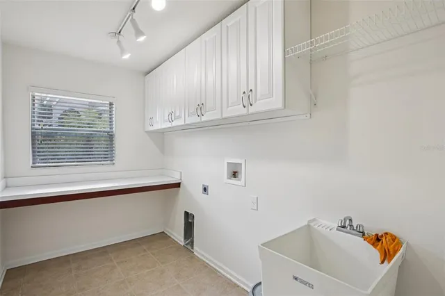 $499,900 | 1804 Prairie Grass Lane, Valrico, FL 33594