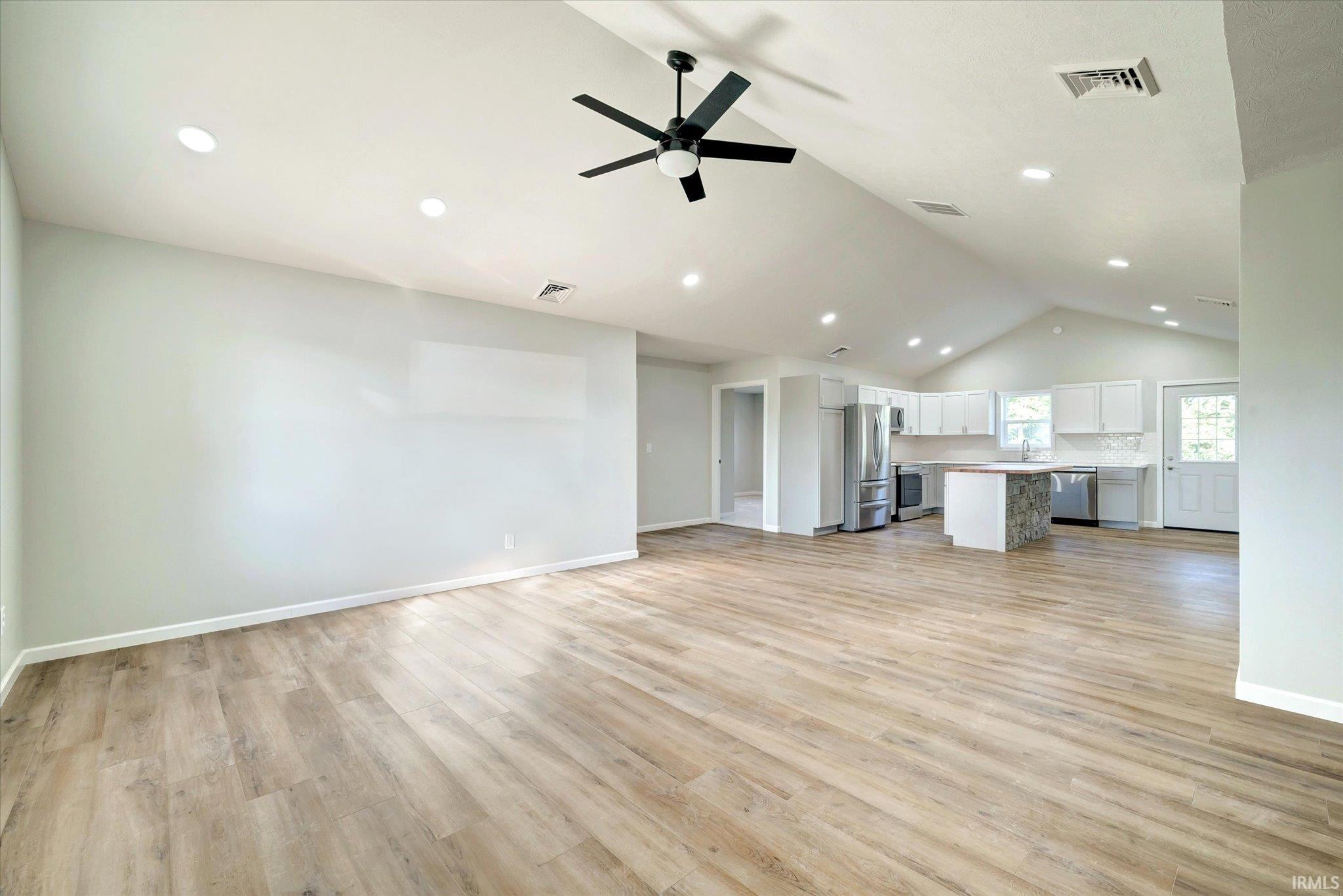 2852 North Co Road West Dugger, IN 47848 - Photo 8 of 36