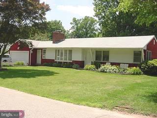 59 Edgewood Road Bordentown, NJ 08505 - Photo 1 of 6 Gallery Image 1