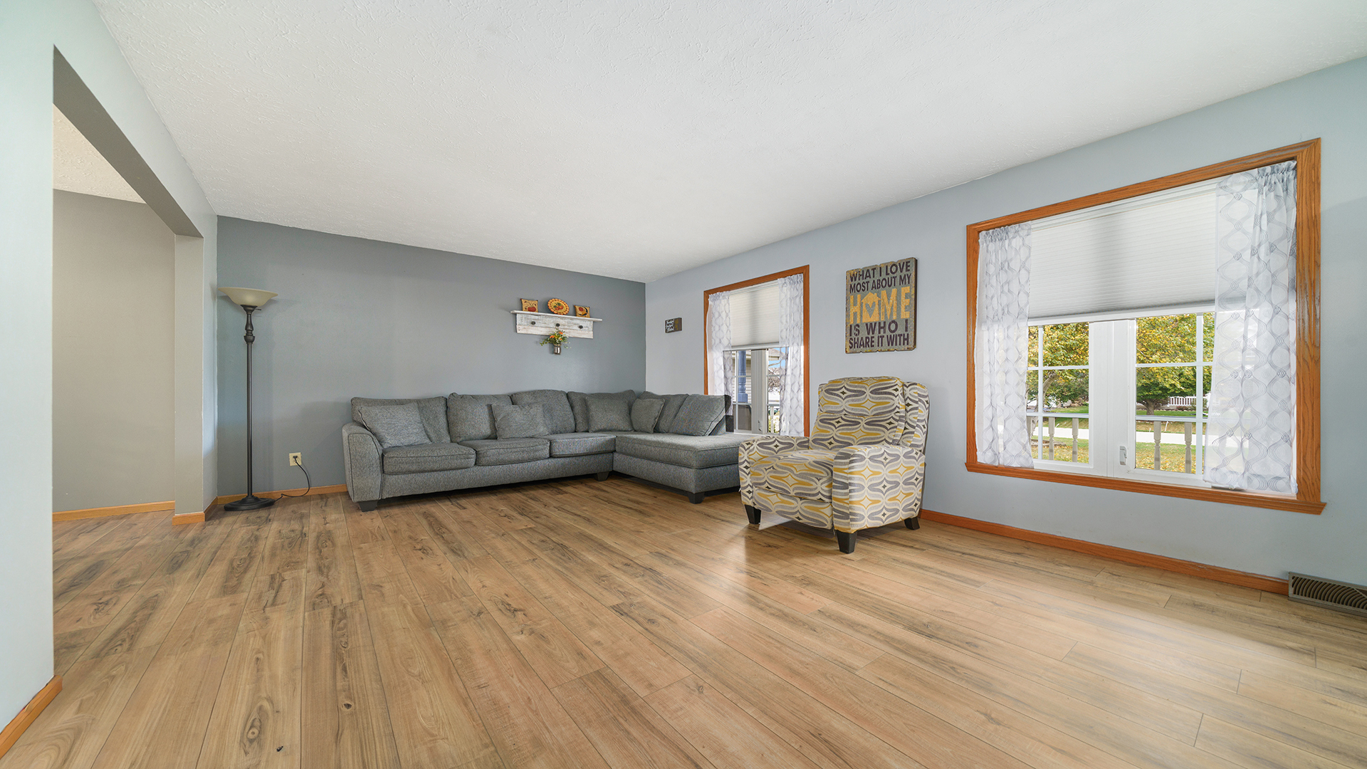 13116 Springhill Drive Winnebago, IL 61088 - Photo 9 of 48