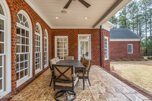 $1,490,000 | 3422 Buena Vista Court, Kinston, NC 28504