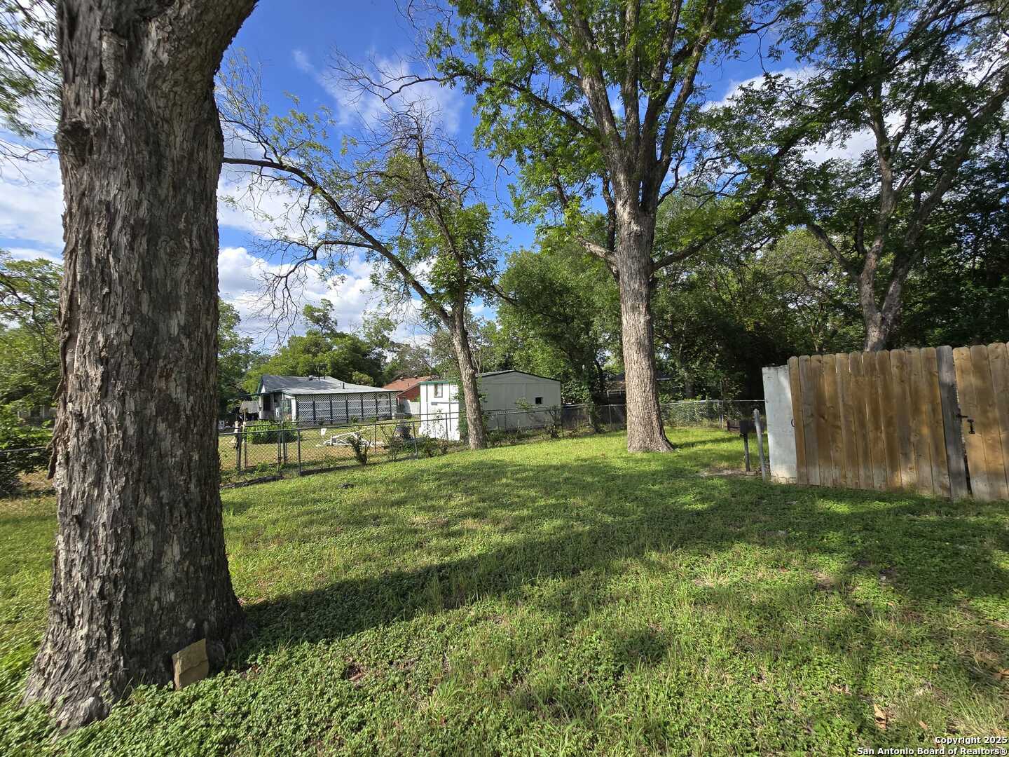 1020 Mission Road San Antonio, TX 78210 - Photo 9 of 48 Gallery Image 9