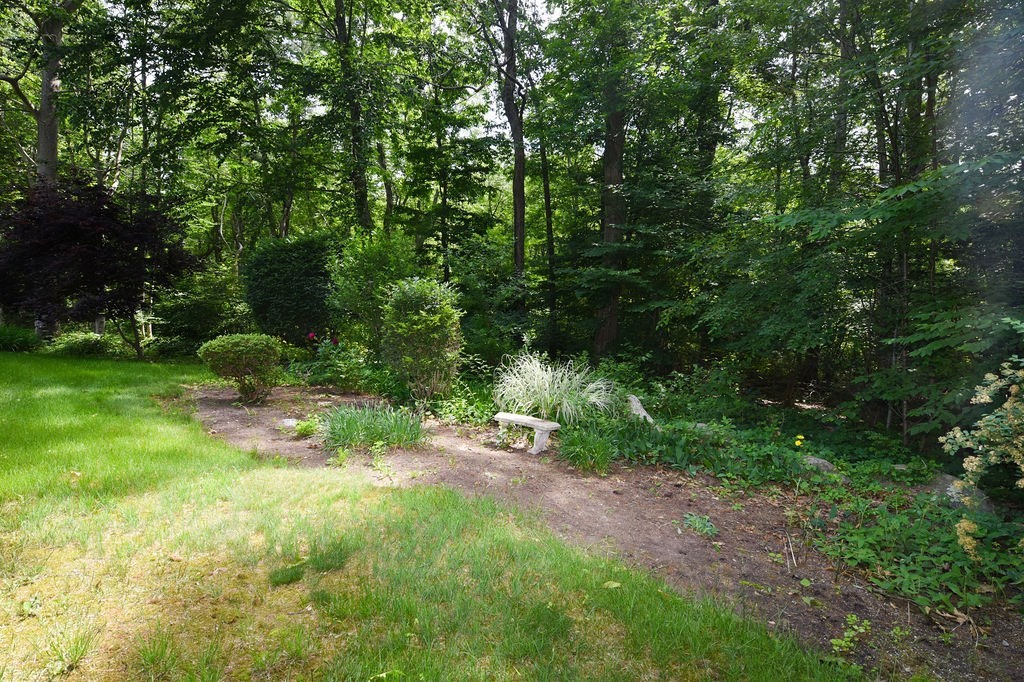 212 Spruce Way Hanover, MA 02339 - Photo 38 of 42