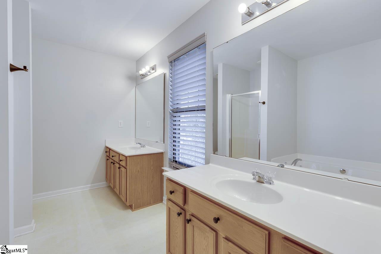 202 Greenport Way Greenville, SC 29607 - Photo 28 of 49