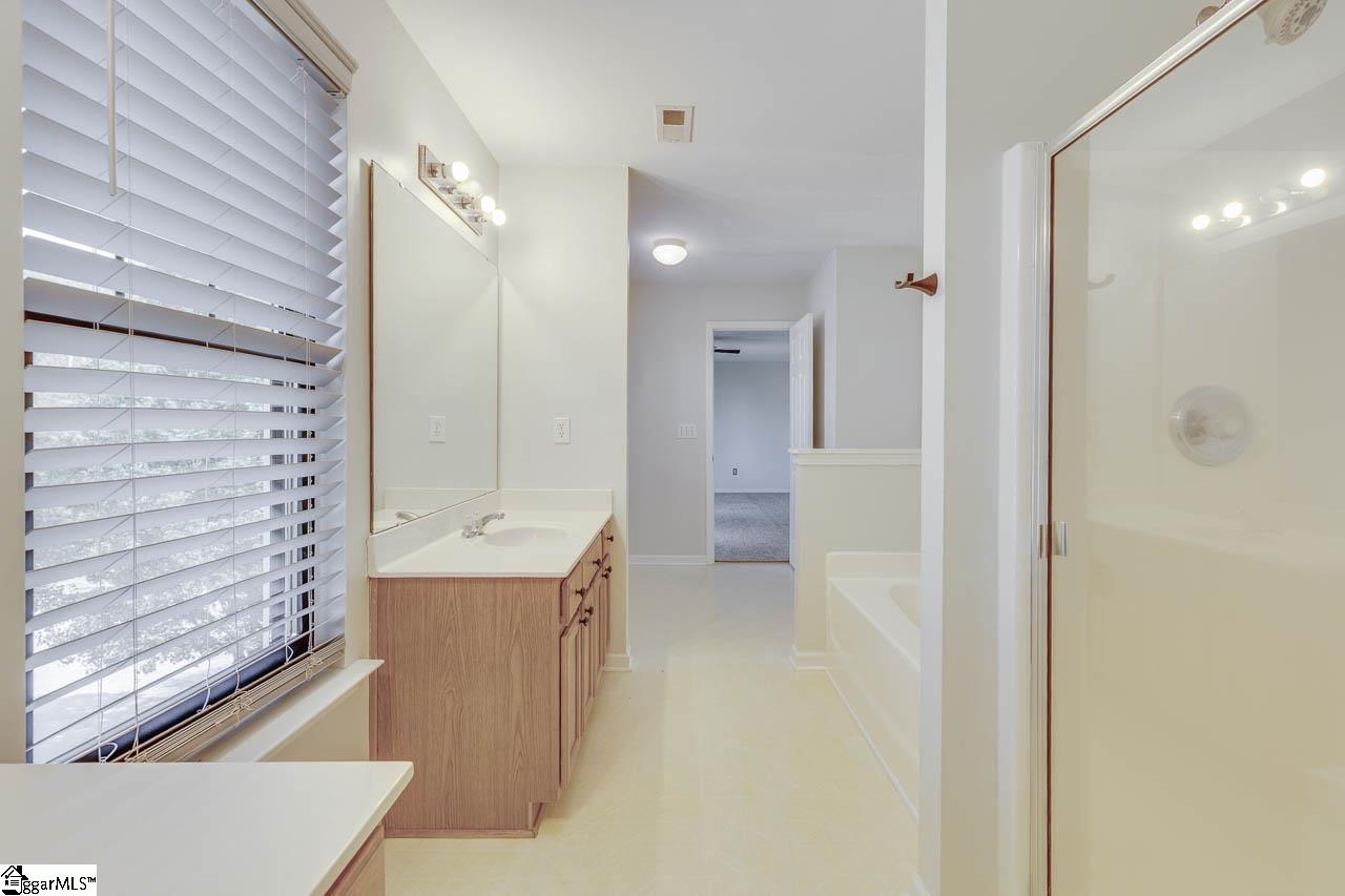 202 Greenport Way Greenville, SC 29607 - Photo 31 of 49