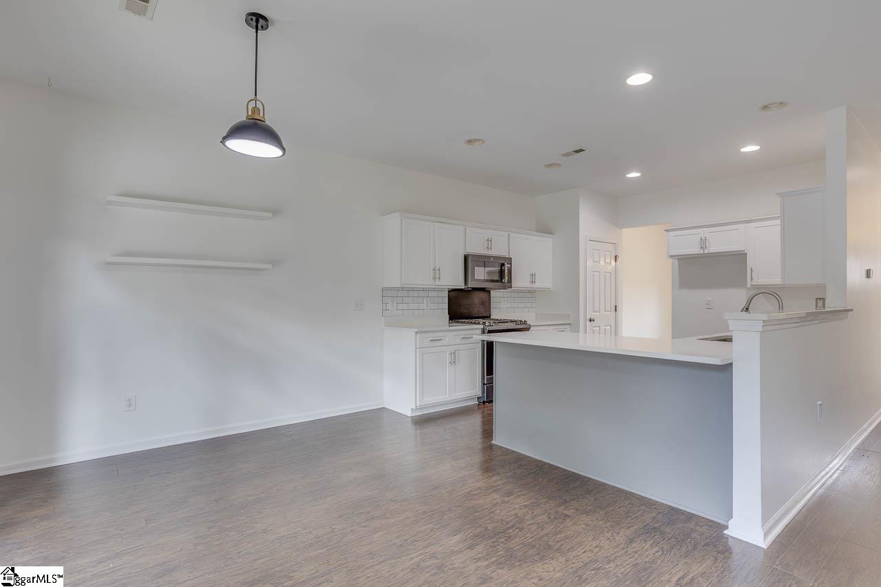 202 Greenport Way Greenville, SC 29607 - Photo 8 of 49